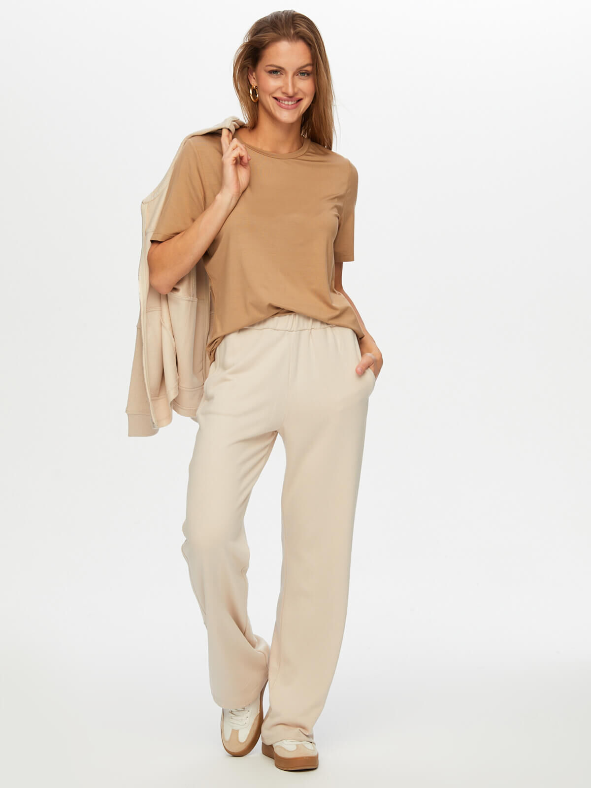 Fleto Cep Detaylı Wide Leg Fit Eşofman Alt W26ESA009