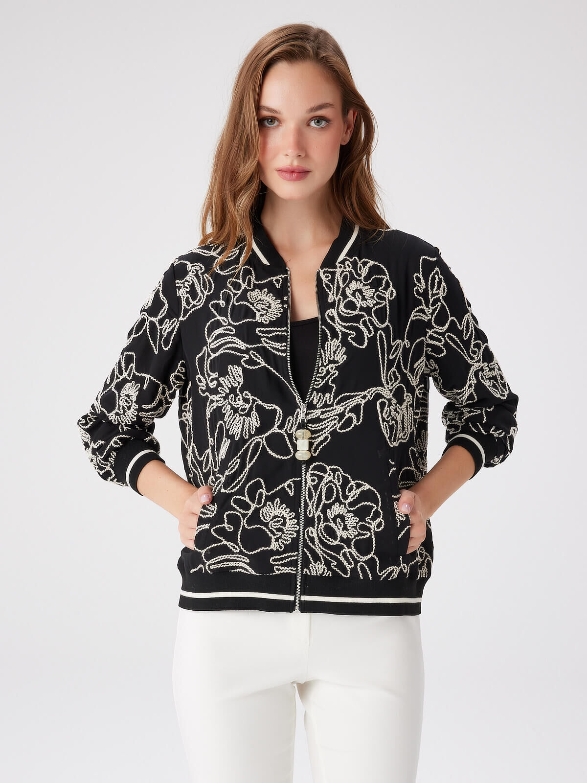 Çiçek Desen Nakışlı Bomber Ceket W27BMB002