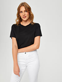 Yuvarlak Yaka Kısa Kol T-Shirt B00002