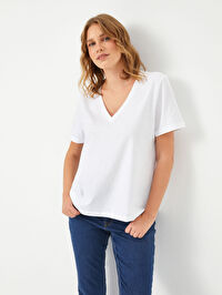 %100 Pamuk V Yaka T-Shirt B00095