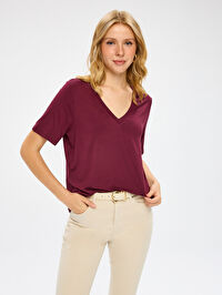 V Yaka Kısa Kol T-Shirt W27TSH001