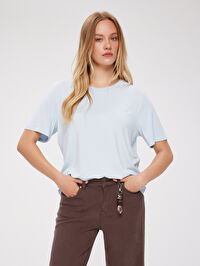 Yuvarlak Yaka Kısa Kol T-Shirt W27TSH002