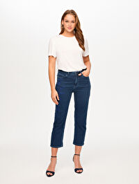 Yanı Nakış Detaylı Slım Fıt Jean Capri S26JCP005