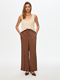 Beli Kemer Detaylı Wide Leg Fit Tenselli Pantolon W26PNT028
