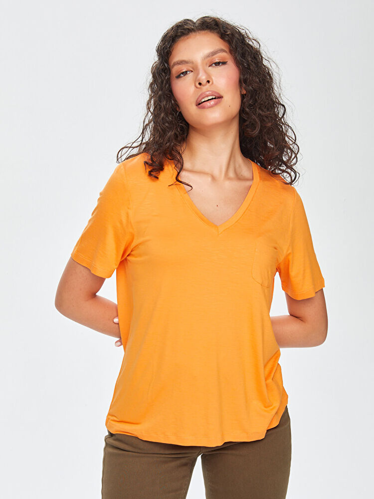 V Yaka Kısa Kollu T-Shirt 69015
