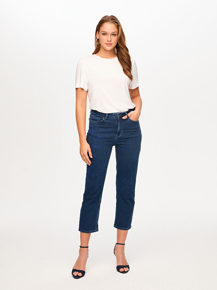US26JCP00527.jpg
